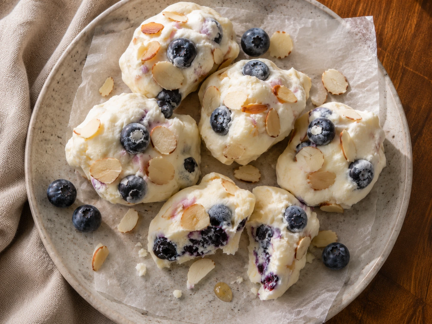 Blueberry Almond Yogurt Clusters preparation