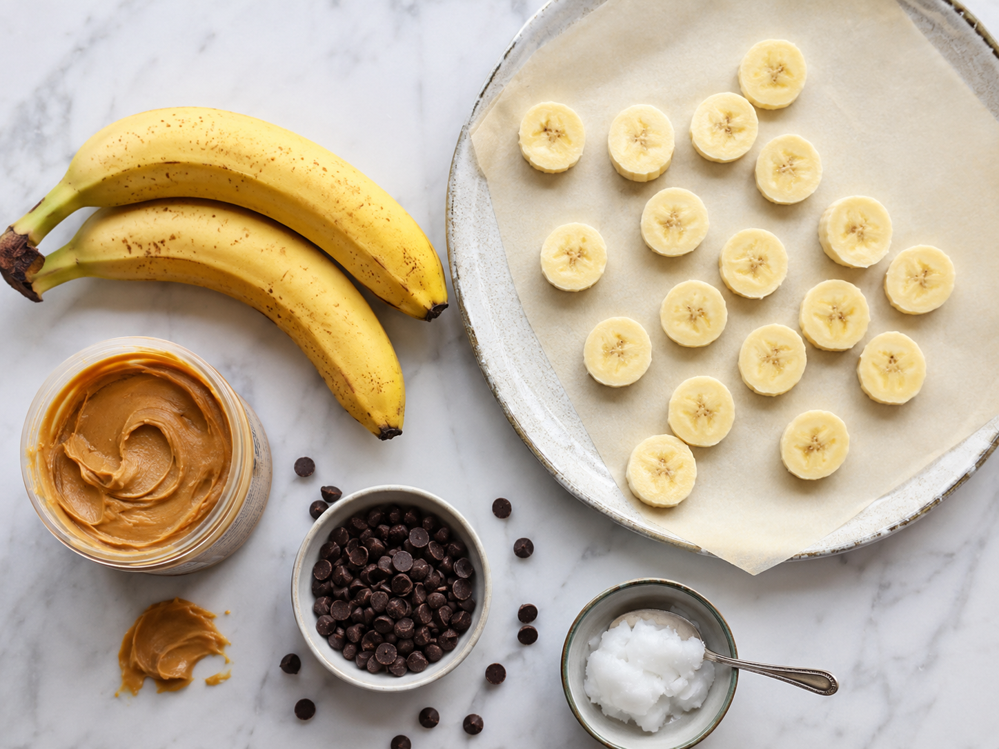 Chocolate Peanut Butter Banana Bites preparation